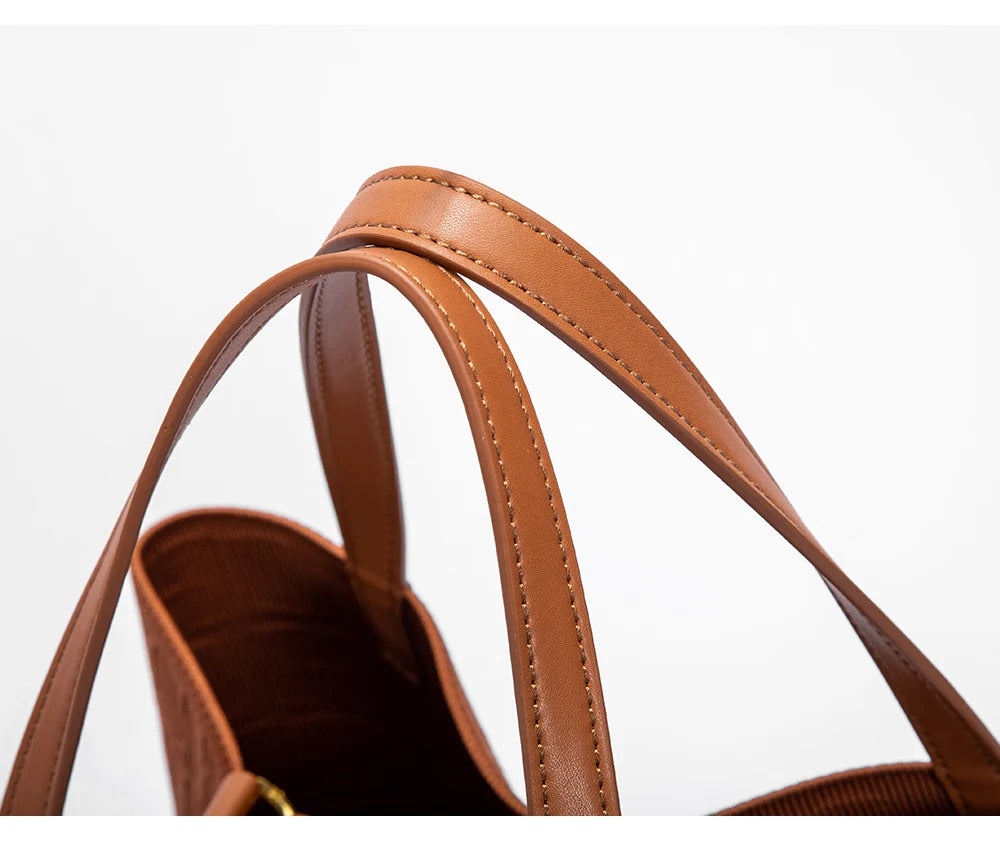 Sac Pour Elle - Élégance en Fourrure en 9 couleurs